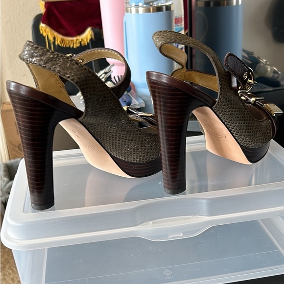 New Coach heels size 8 - Picture 3 of 6